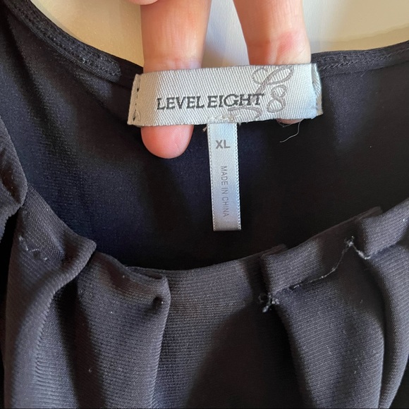 Black Sleeveless Scoop Neck Level Eight Cocktail Dress, Size XL - Picture 3 of 6